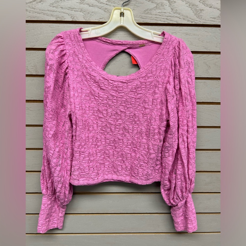Free People Fuchsia Textured Long Sleeve Crop Top - Picture 1 of 7